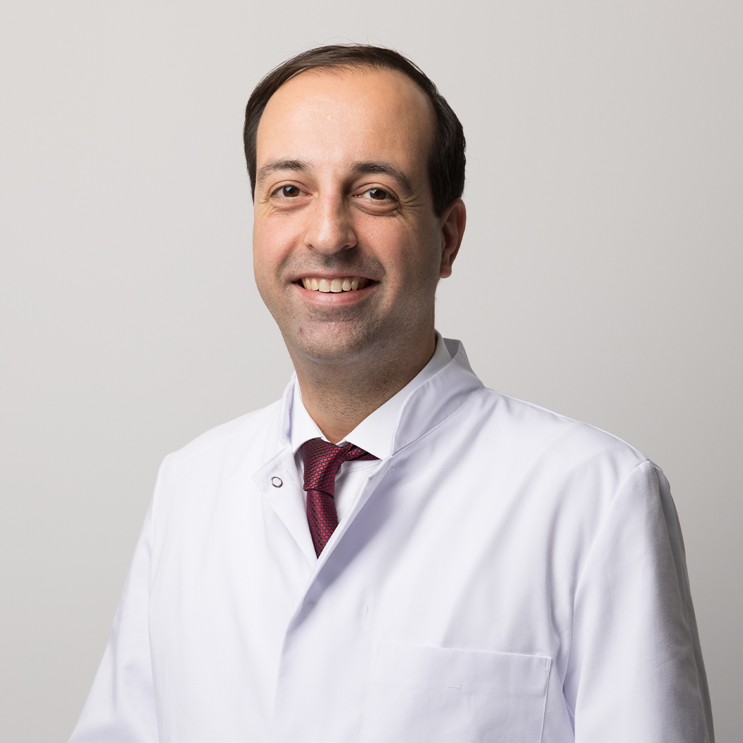 Dr. med. Khosrow Houschyar